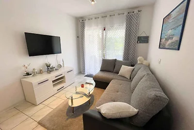 Ferienwohnung modern mit Balkon