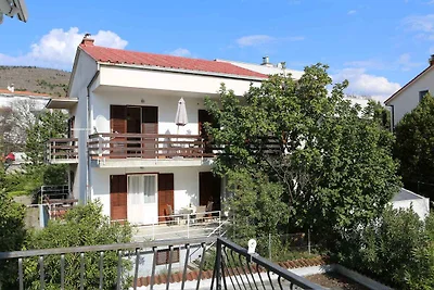 Ferienwohnung mit Balkon und Meerblick