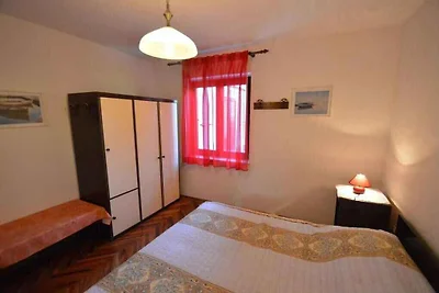 Ferienwohnung mit Terrasse und Grill