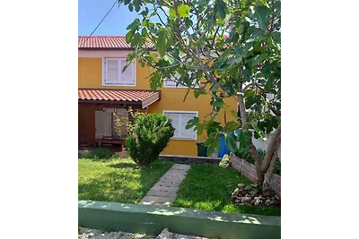 Ferienhaus mit einem schönen Garten