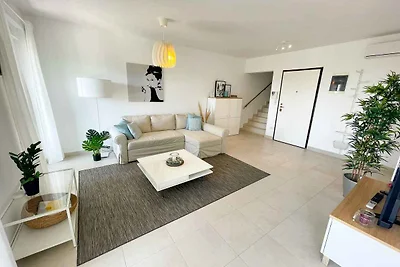 Ferienwohnung mit Klimaanlage und Aussenpool