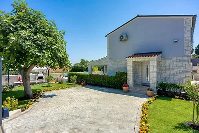 Villa mit Privatpool