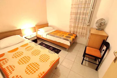 Ferienwohnung mit Meerblick 200 m vom Strand