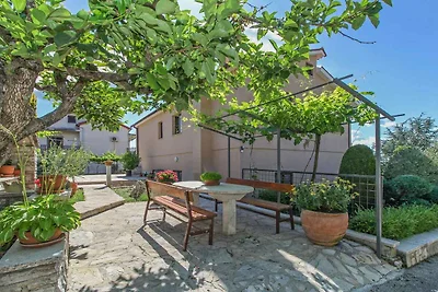 Ferienwohnung mit Klimaanlage und Grill