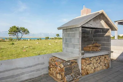 Ferienwohnung mit Balkon und Meerblick