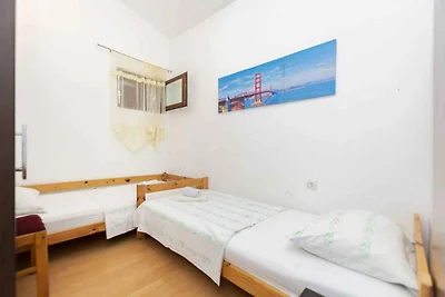 Ferienwohnung mit Balkon und Meerblick