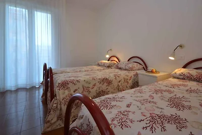 Ferienwohnung mit Balkon und Klimaanlage