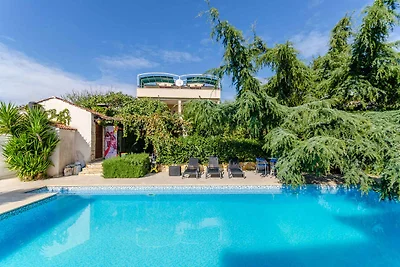 Ferienwohnung mit Klimaanlage und Pool