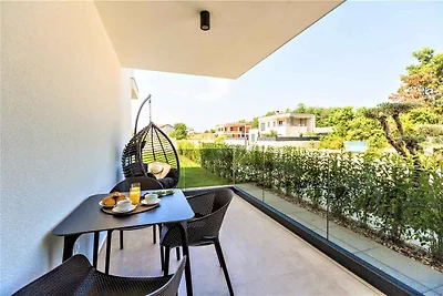 Studio mit Klimaanlage und Terrasse