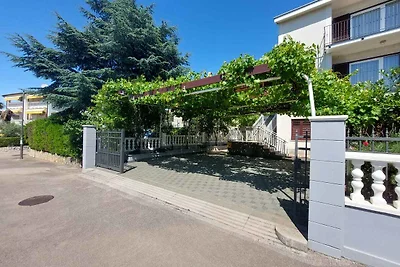 Ferienwohnung mit Klimaanlage und Balkon