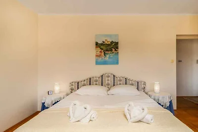 Vakantiehuis Ontspannende vakantie Jadranovo