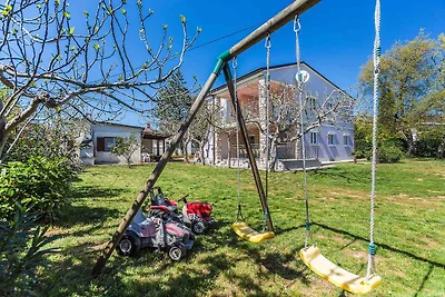 Ferienwohnung mit Balkon und Grill