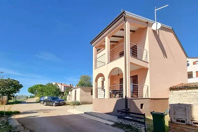 Ferienwohnung mit Balkon und Klimaanlage
