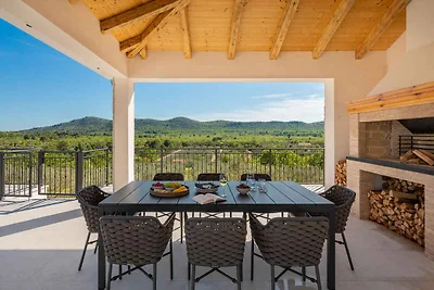 Ferienhaus mit Klimaanlage und Pool