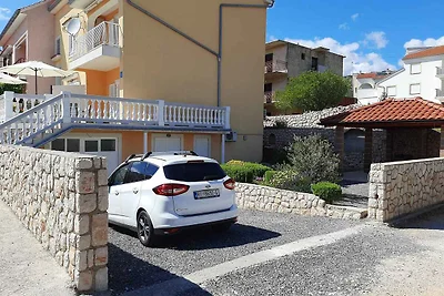 Ferienwohnung mit Terrasse und Grill