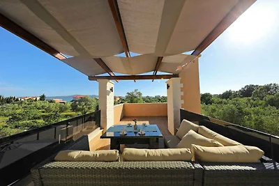 Modernes Ferienhaus Bronzzatta mit Privatpool