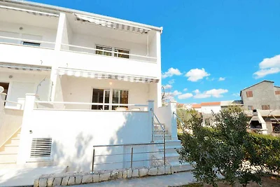 Ferienwohnung mit Klimaanlage und Grill