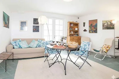 Ferienwohnung mit Balkon mit Meerblick