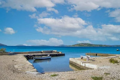 Apartmani Marin – Ihr Urlaubsort in Jadrija m