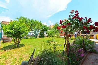 Ferienwohnung mit Balkon und Klimaanlage