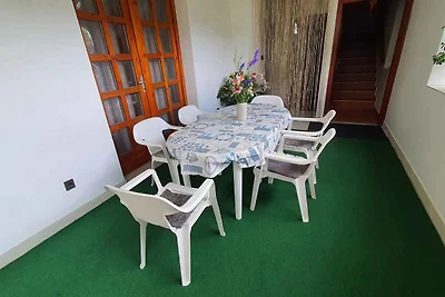 Ferienwohnung in ruhiger Lage mit Pool und