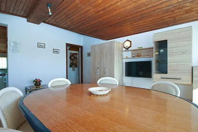 Ferienwohnung mit Klimaanlage und Terrasse