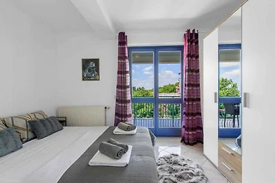 Apartment mit grossem Balkon, zwei Schlafzimm