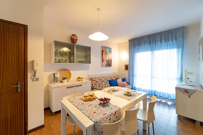 Ferienwohnung mit Balkon und Klimaanlage