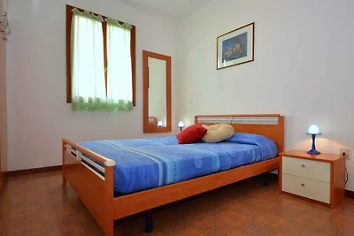 Ferienwohnung mit Garten und Klimaanlage