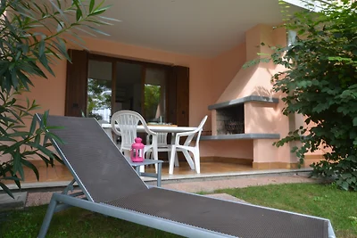 Ferienhaus mit Terrasse und Klimaanlage