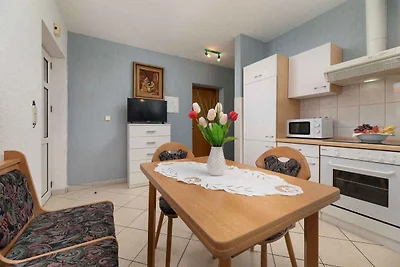 Ferienwohnung mit Balkon und Klimaanlage
