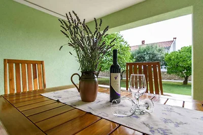 Appartamento Vacanza con famiglia Okrug Gornji