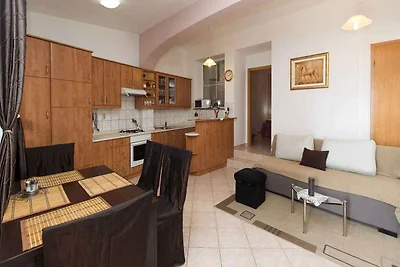 Ferienwohnung mit Terrasse und Klimaanlage
