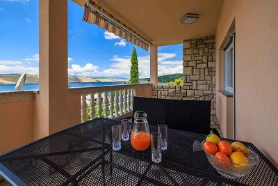 Appartamento Vacanza con famiglia Jadranovo