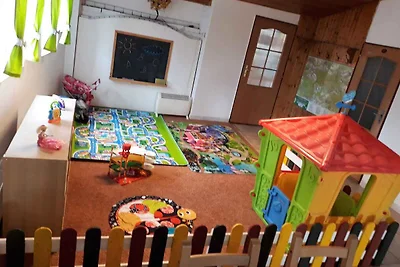 Studio mit eigenem Garten und Innenpool