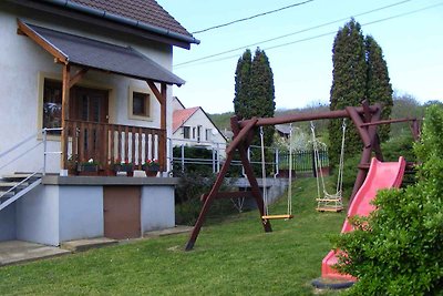 Ferienhaus mit Klimaanlage und Garten