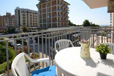 Ferienwohnung mit Balkon und Klimaanlage