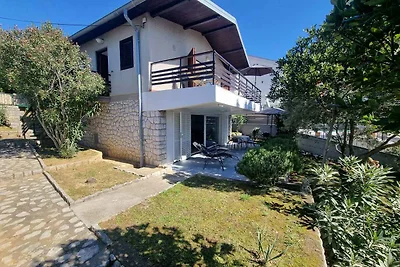 Ferienhaus am Rande von Novi Vinodolski, dire