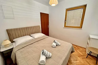Ferienwohnung mit Balkon und Meerblick