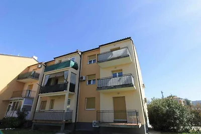 Ferienwohnung mit Klimaanlage und Balkon