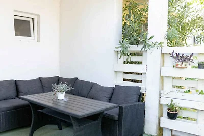 Ferienwohnung mit Terrasse und WLAN