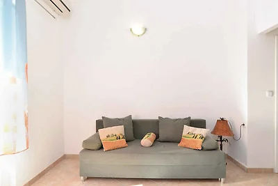 Ferienwohnung mit Klimaanlage und Balkon