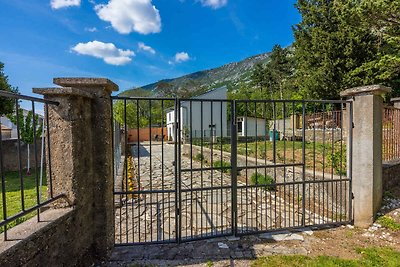 Ferienhaus mit Terrasse und Klimaanlage