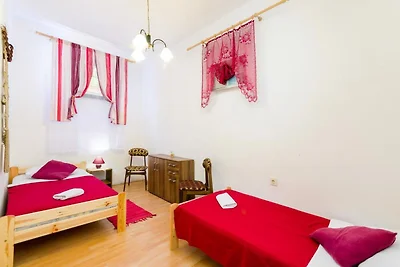 Ferienwohnung mit Terrasse und Klimaanlage
