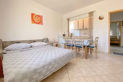 Ferienwohnung mit Klimaanlage, WLAN, Balkon m