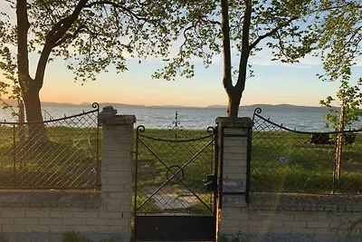 Ferienwohnung direkt am Strand mit Ausblick a