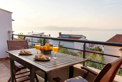 Ferienwohnung mit Grill und Terrasse, modern