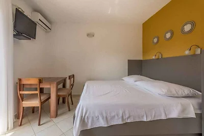 Apartment mit einem Schlafzimmer und Meerblic