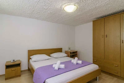Ferienwohnung mit Terrasse und Klimaanlage