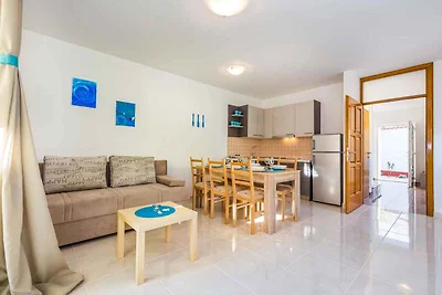 Ferienwohnung mit Klimaanlage und Pool